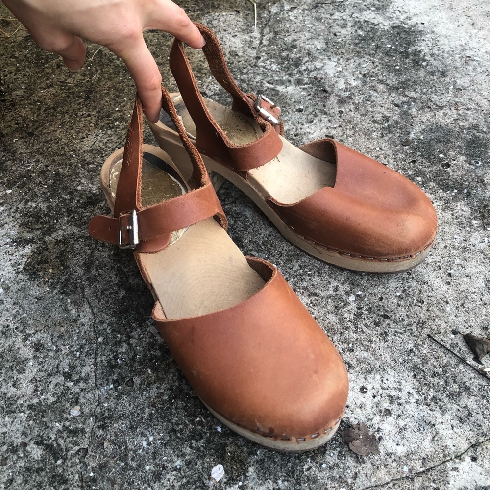 Lotta from Stockholm high wood tan clogs